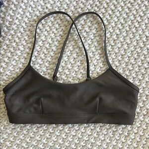 Alo Airlift Intrigue Bra, Espresso